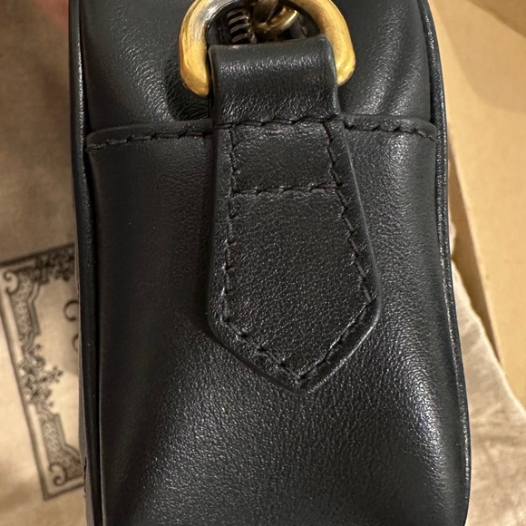 GG Marmont Mini Matelassé Shoulder Bag - Picture 11 of 13